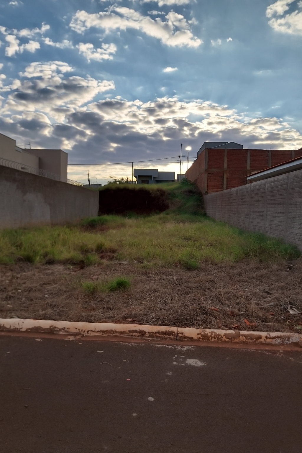 Ville de France - Ourinhos/SP